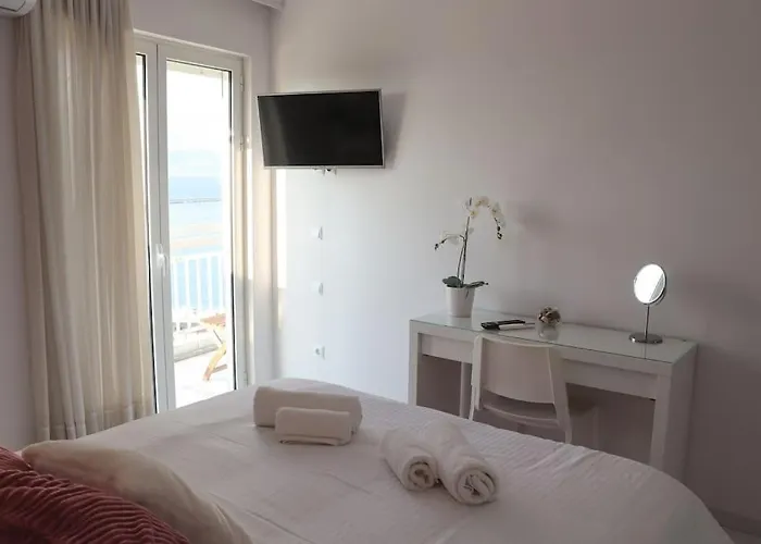 Superior Double With Stunning Sea View. Dt Patras
